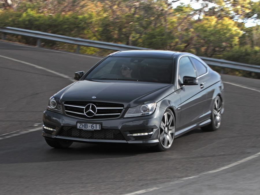  Mercedes-Benz C250 Coupe Sport 2012 года  (AU) (фото 7 из 13)